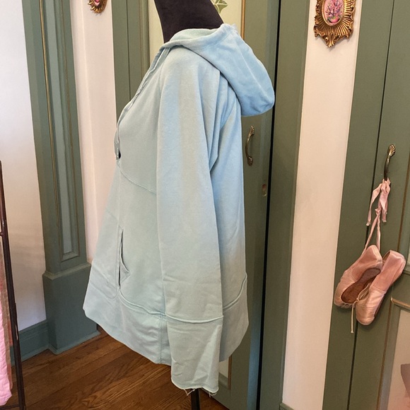 DANSKIN V-NECK HOODIE WITH FRONT POCKET Size L (12/14) - Picture 3 of 7